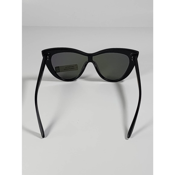 Foster Grant Full Butterfly / Cat Eye Frame Blue Mirrored Sunglasses 52662FGX009 - Picture 5 of 11